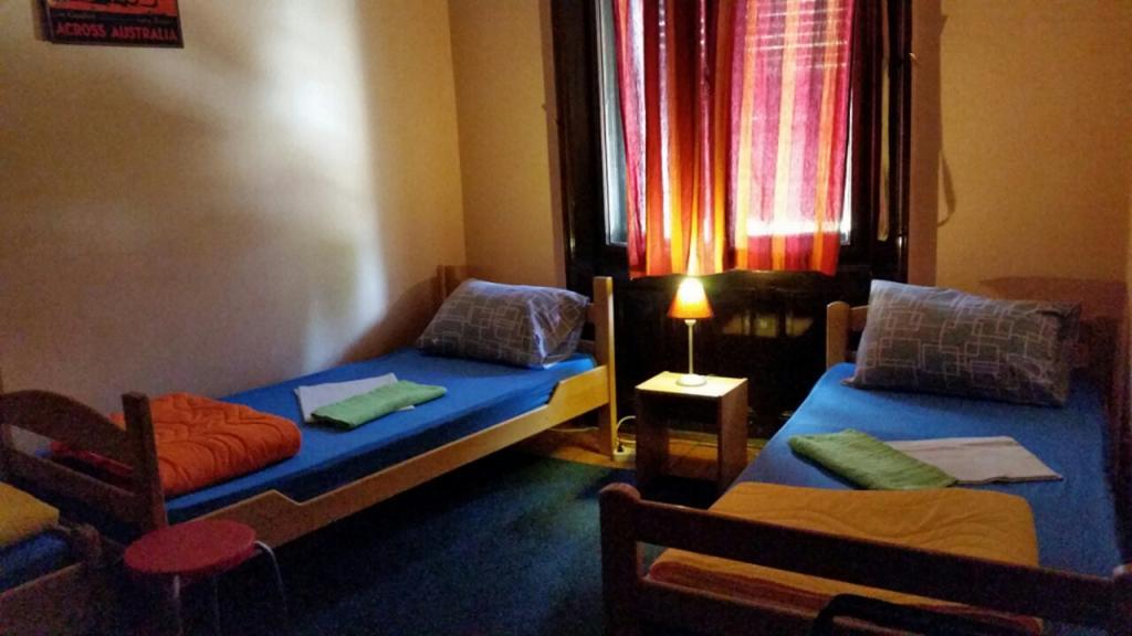 Central Station Hostel Belgrado Camera foto