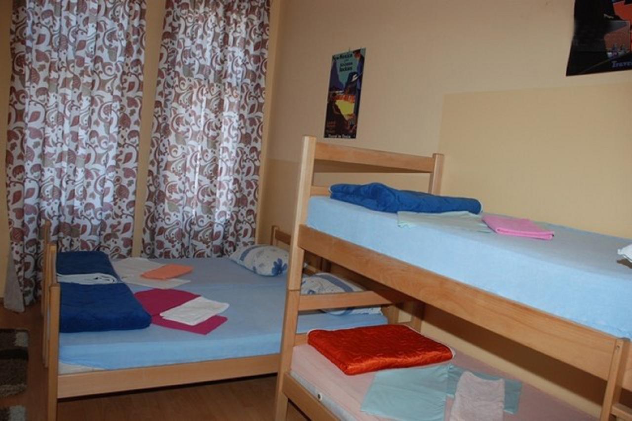 Central Station Hostel Belgrado Esterno foto