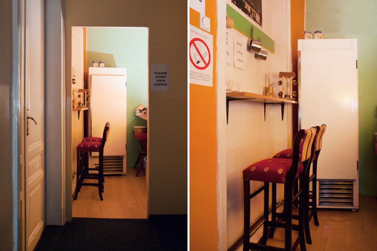 Central Station Hostel Belgrado Esterno foto